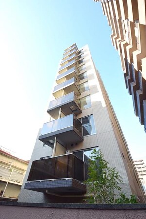 ディアレイシャス菊川の物件外観写真